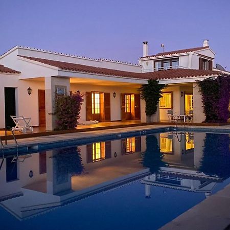 La Calma Espectacular Villa Con Jardin Y Piscina En Menorca سالغار المظهر الخارجي الصورة